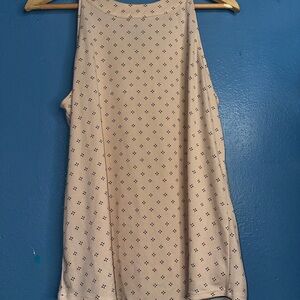 Adrianna Papell Sleeveless Light Pink Pattern Top, size M